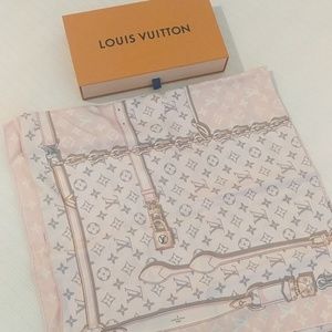 New Authentic Luis Vuitton square scarf 34"x34"